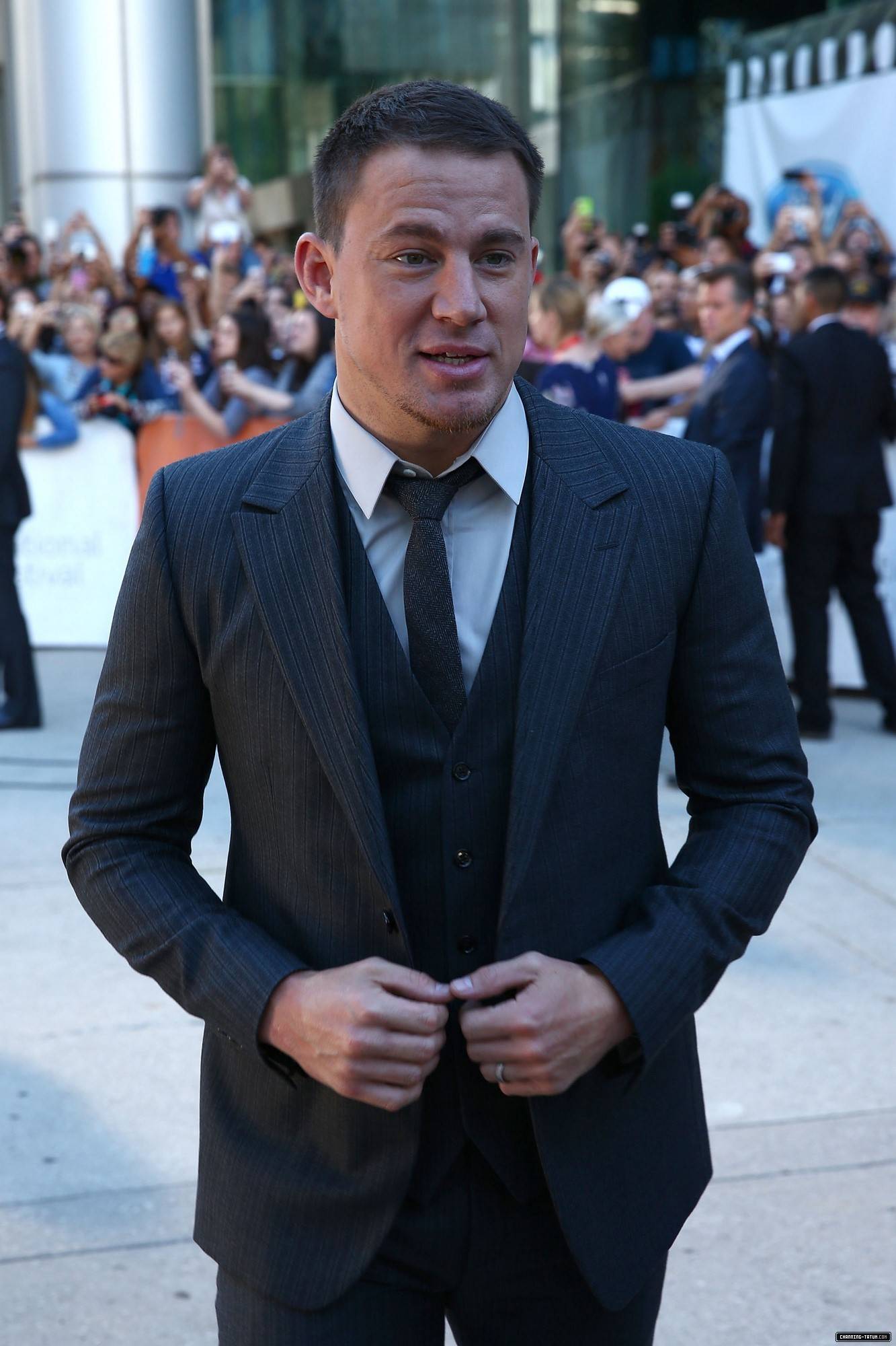 082.jpg
