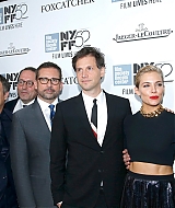 102.jpg