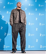 305.jpg