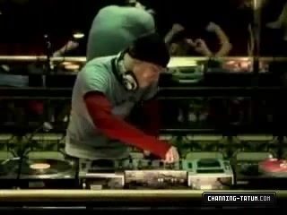 003.jpg